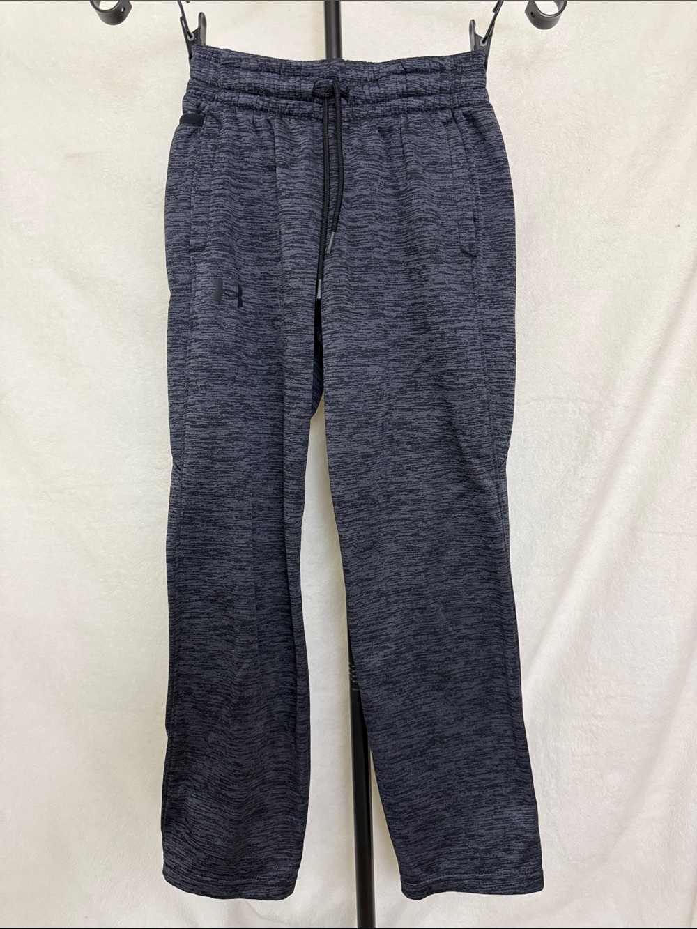 Boys (M) Under Armour Dark Heather Gray Jogger Sweatpants